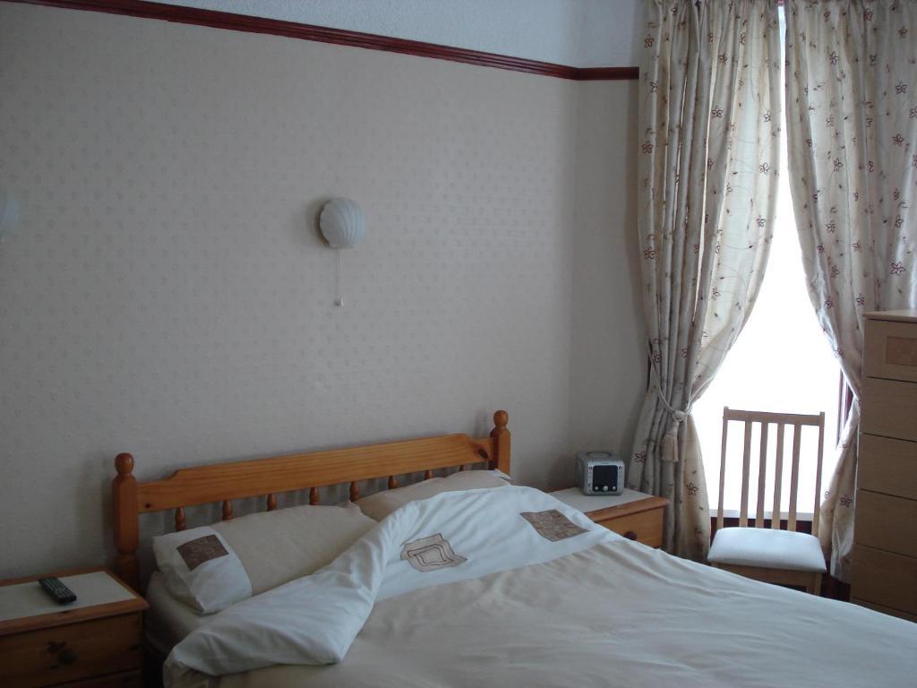 Invernook Newquay  Ruang foto